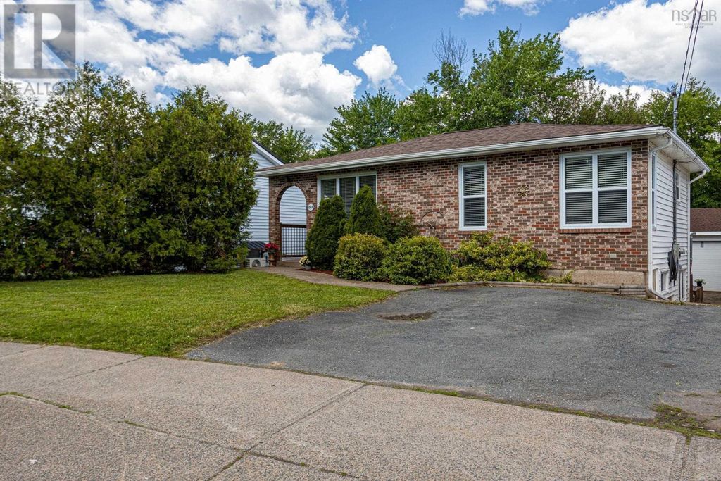 242 Beaver Bank Cross Road, Middle Sackville