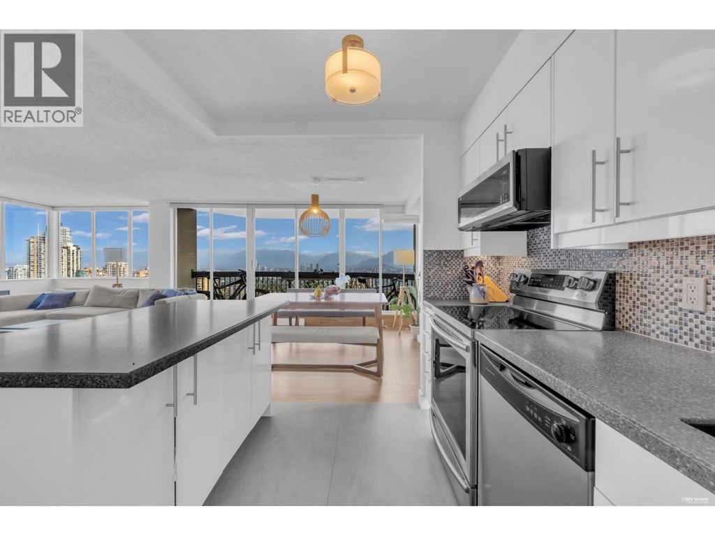 2006 6540 Burlington Avenue, Burnaby
