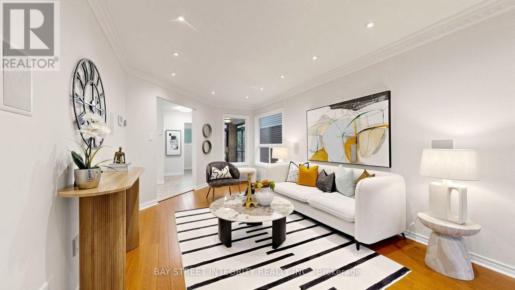 41 Jonathan Gate, Vaughan (crestwood-Springfarm-Yorkhill)