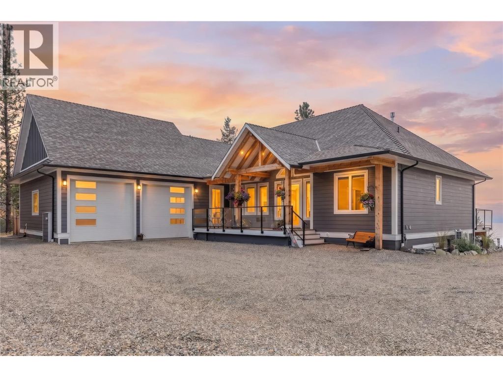 125 Falcon Place, Osoyoos