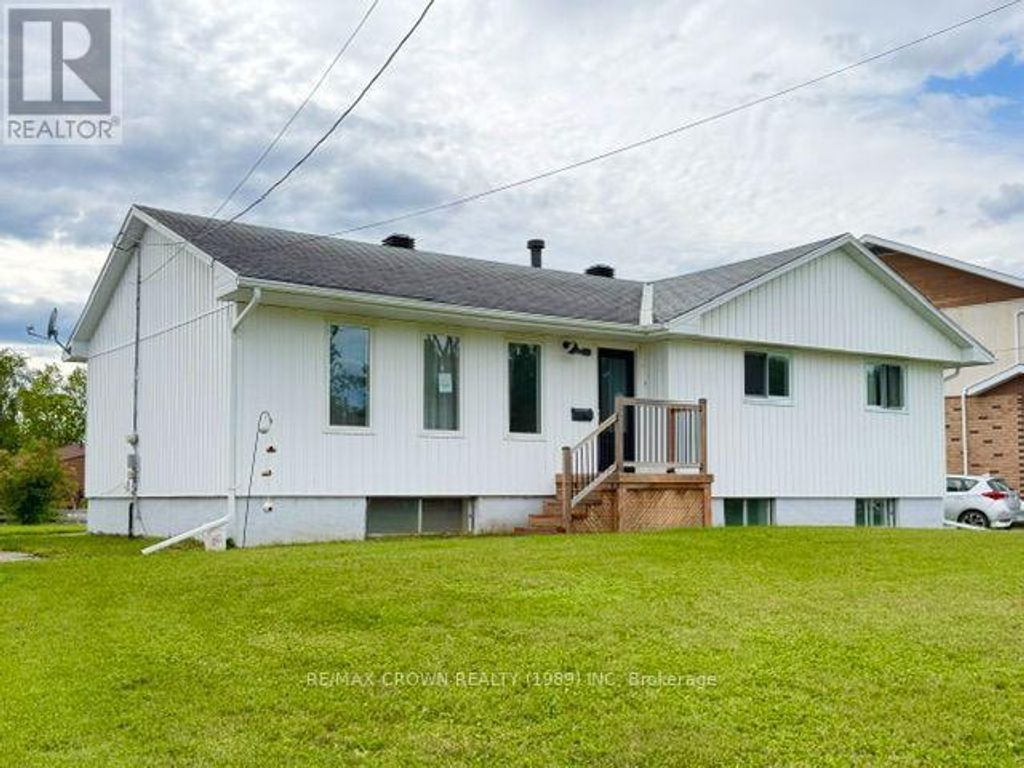 4 Niagara Street, Kapuskasing