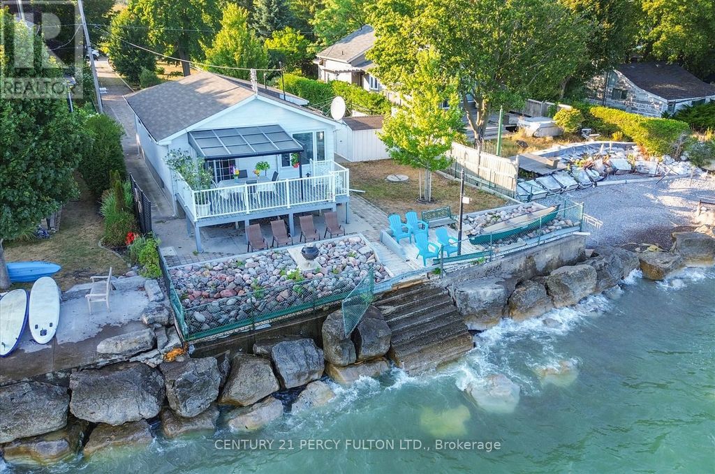 135 Cedar Crest Beach Road, Clarington (bowmanville)