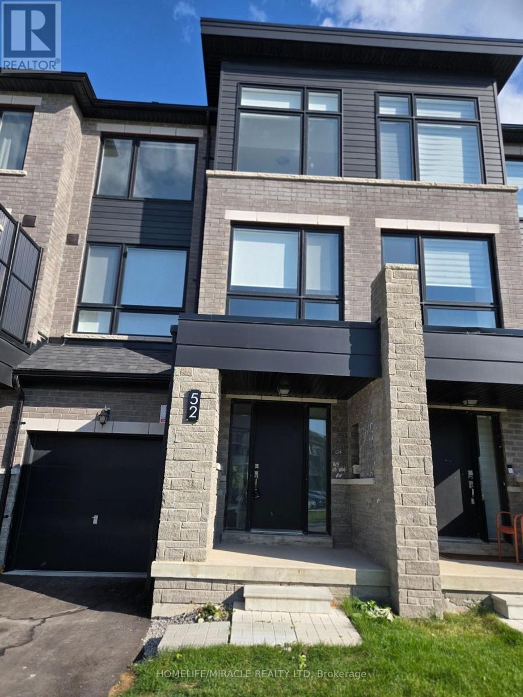 52 Blue Forest Crescent, Barrie (innis-Shore)