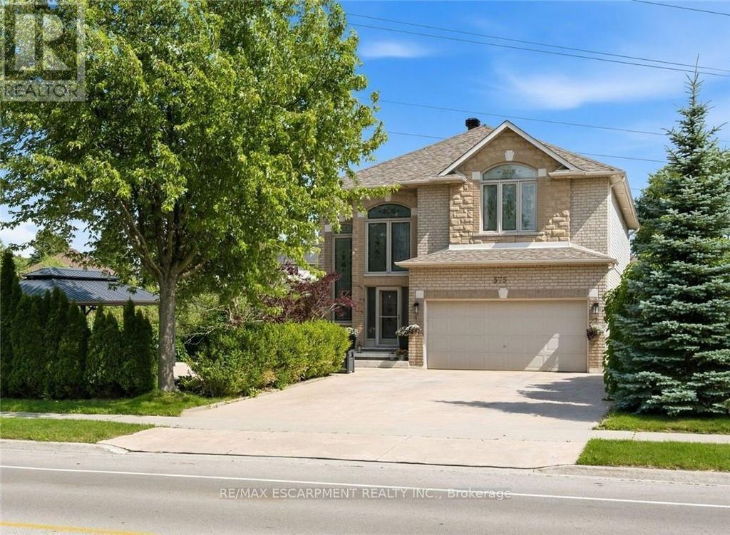 575 Stonehenge Drive, Hamilton (ancaster)