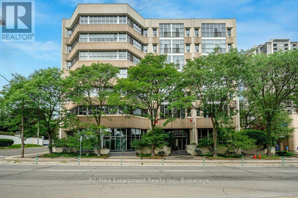 107 - 66 Bay Street S, Hamilton (durand)