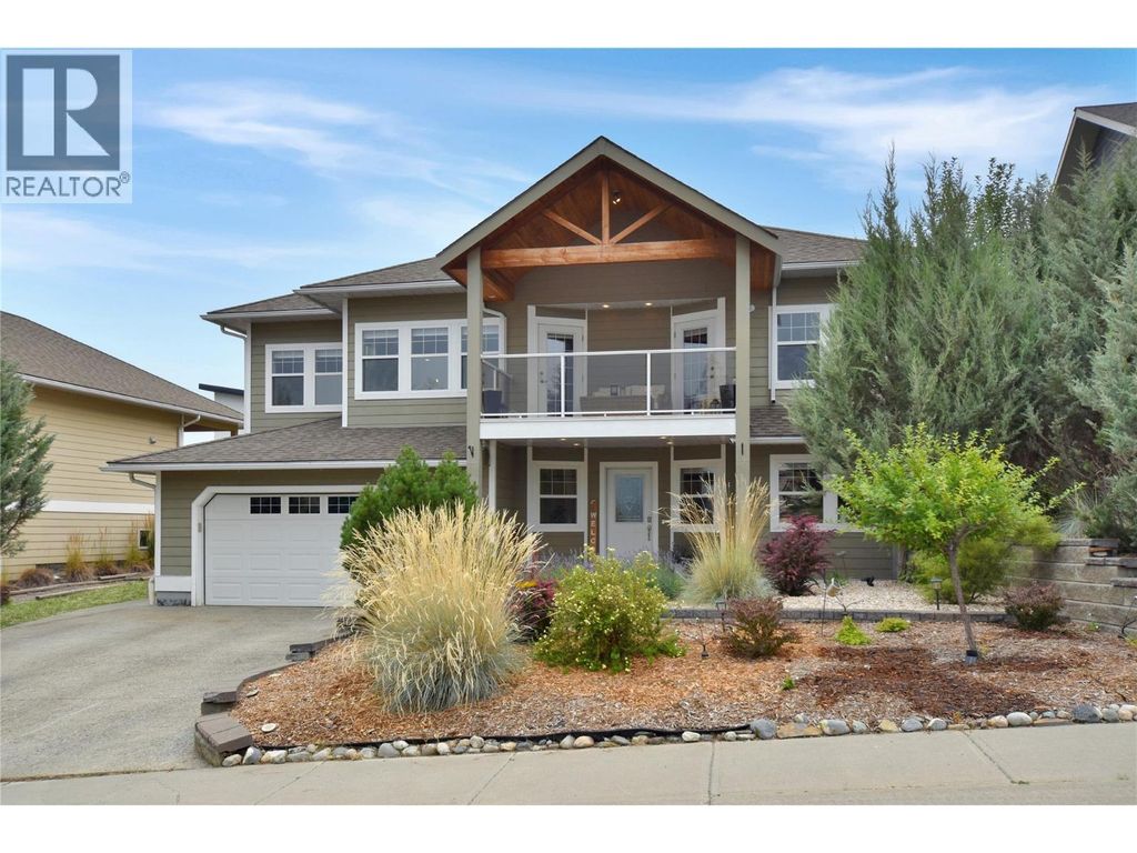 1704 2nd Ave S, Cranbrook