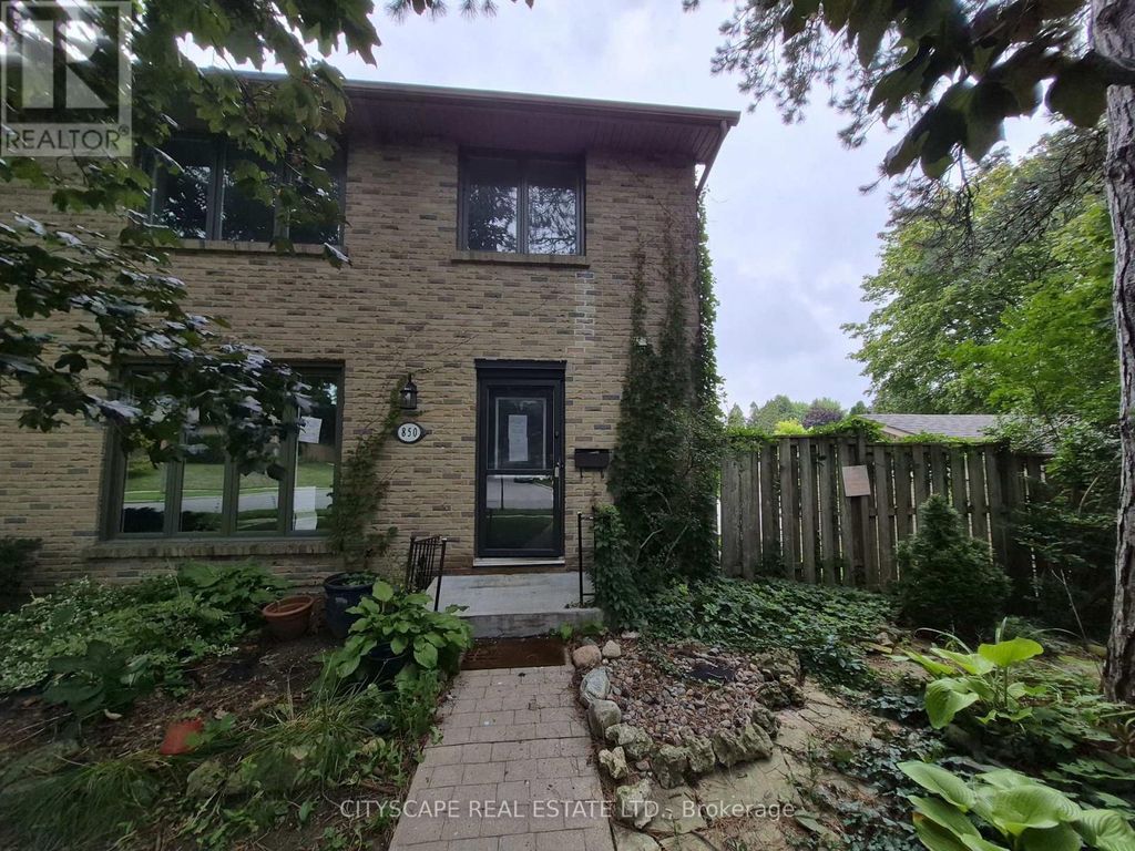 8 - 850 Berkshire Drive, London South (south N)