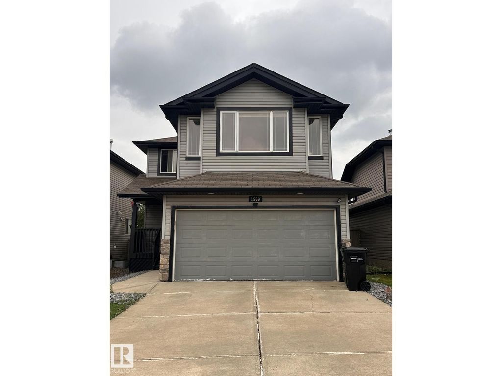 1569 37a Av Nw, Edmonton
