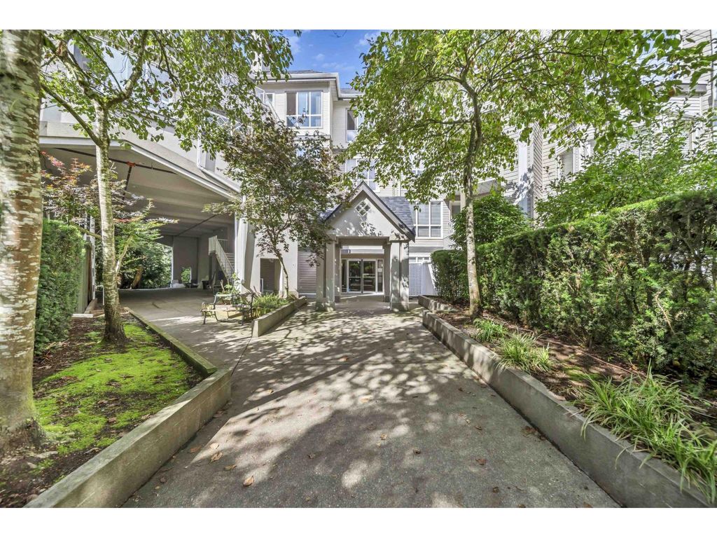 430 9979 140 Street, Surrey