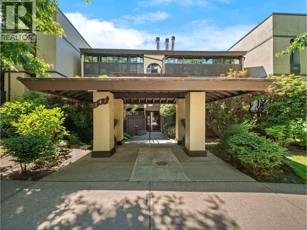 210 141 W 13th Street, North Vancouver