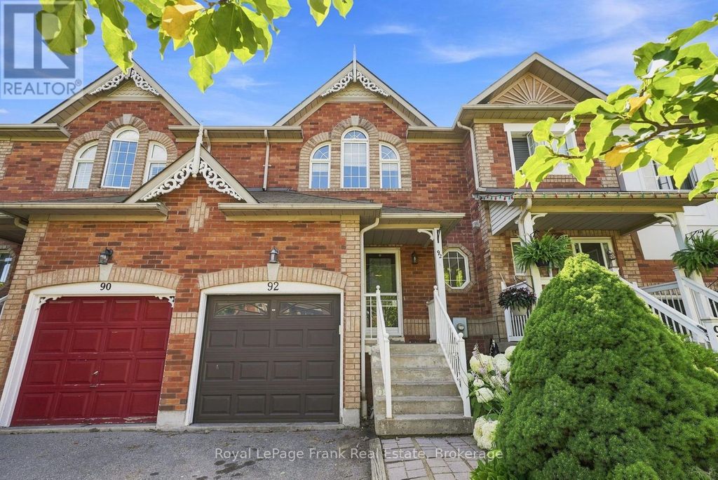 92 Tremount Street, Whitby (brooklin)