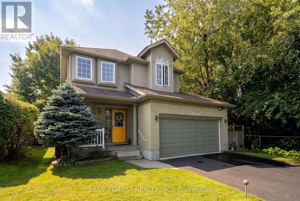 1233 Crosscreek Crescent, London East (east A)
