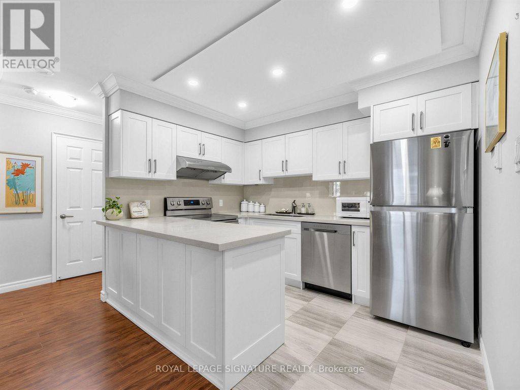 1711 - 256 Doris Avenue, Toronto (willowdale East)