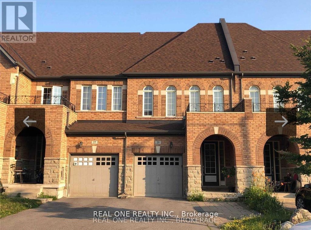 25 Paper Mills Crescent, Richmond Hill (jefferson)