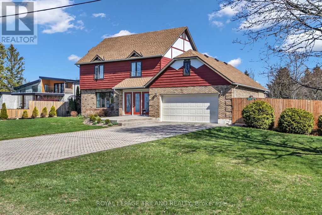 5257 Cliff Road, Lambton Shores