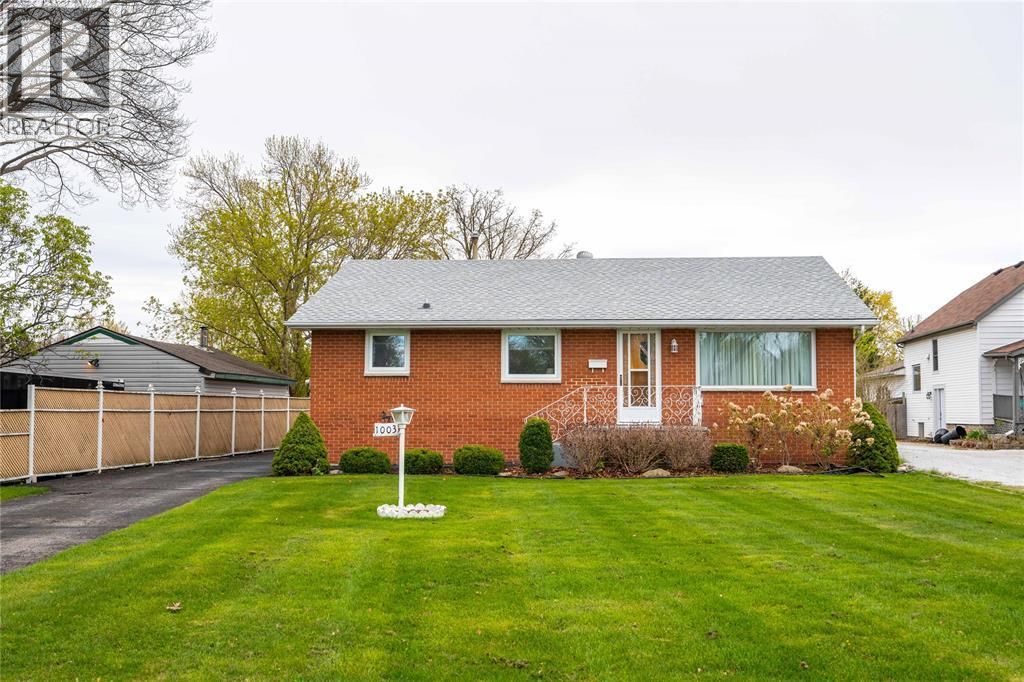 1003 Michigan Avenue, Sarnia