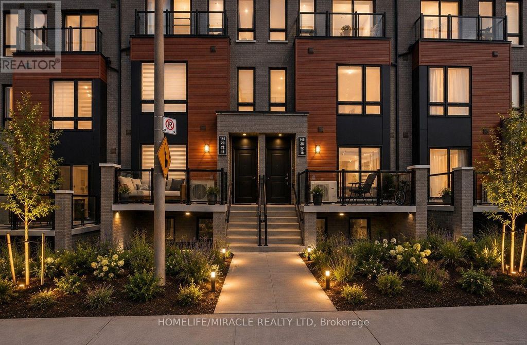 8 - 145 Tapscott Road, Toronto (malvern)