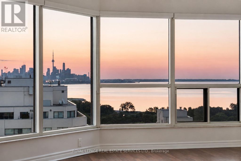 2105 - 2269 Lake Shore Boulevard W, Toronto (mimico)