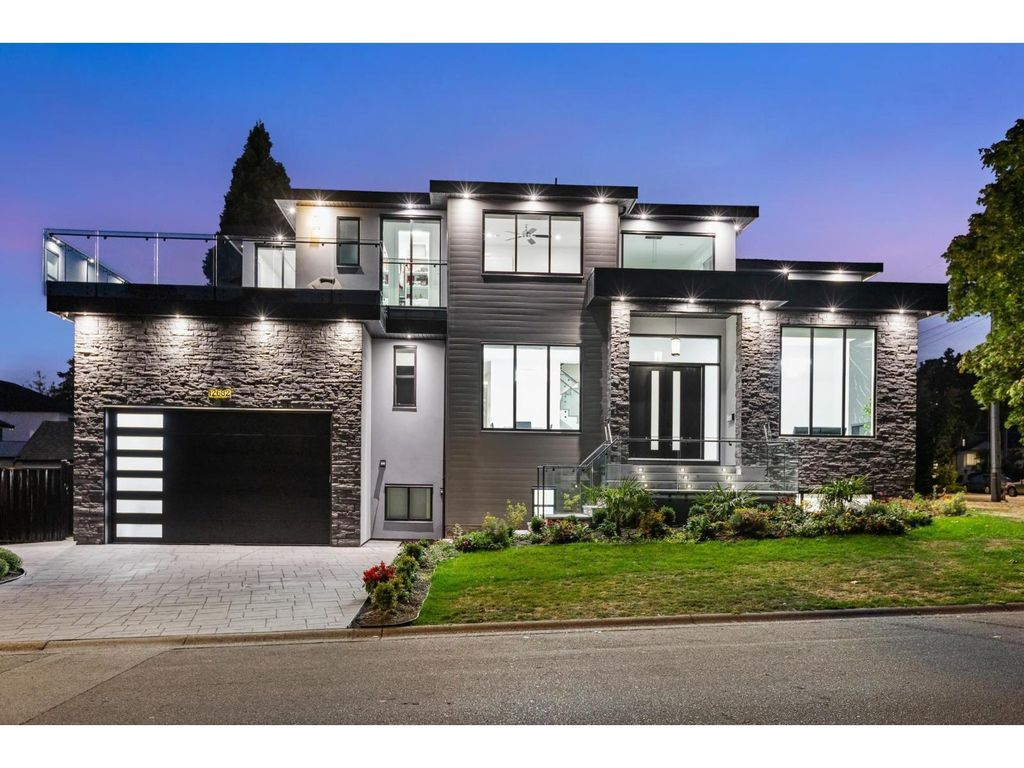 12682 78 Avenue, Surrey