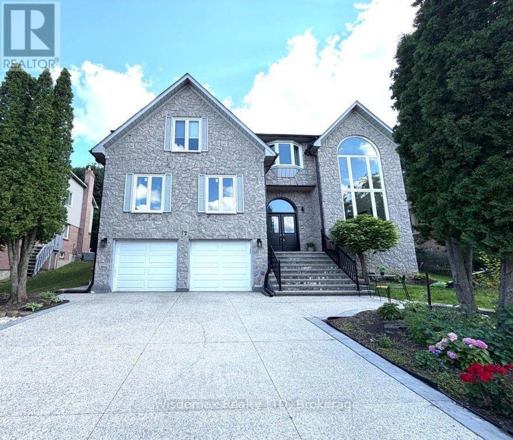 12 Sundrop Court, Hamilton (iroquoia Heights)