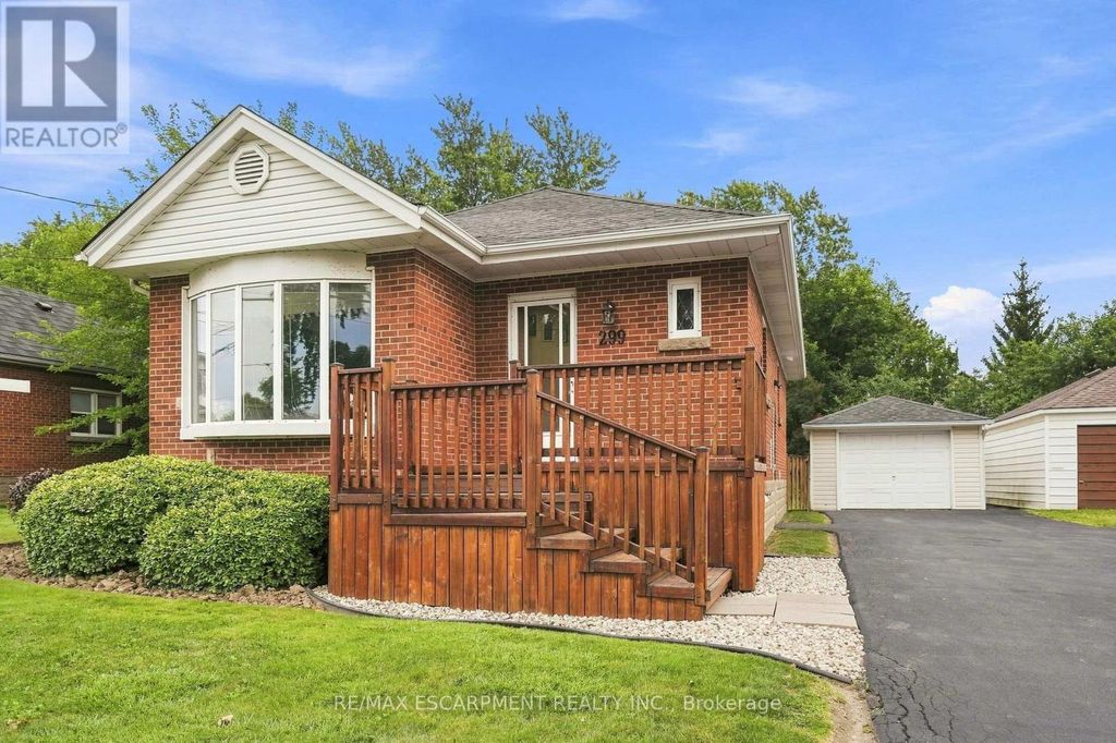 299 West 5th Street, Hamilton (buchanan)