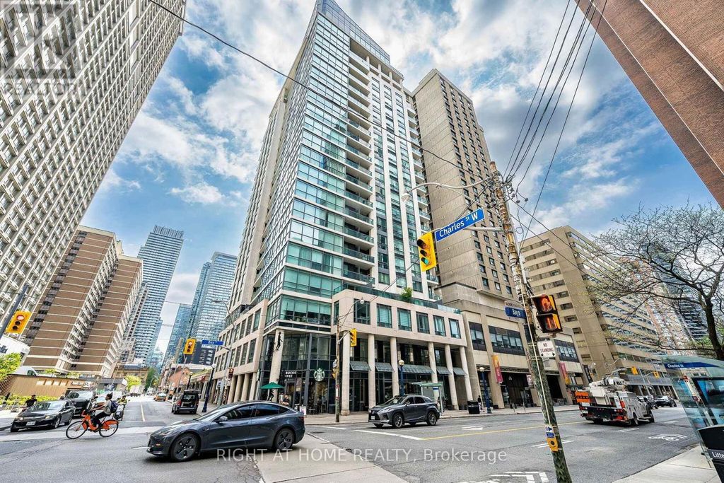 1106 - 1121 Bay Street, Toronto (bay Street Corridor)