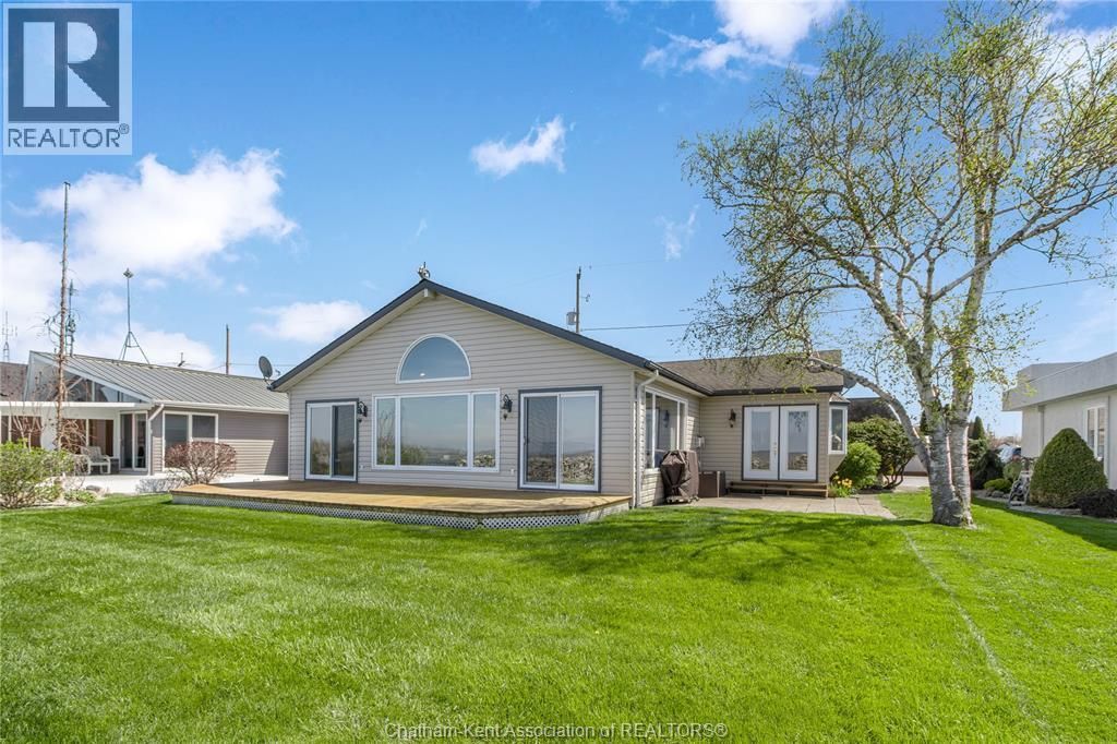 19060 Peninsula Street, Lighthouse Cove