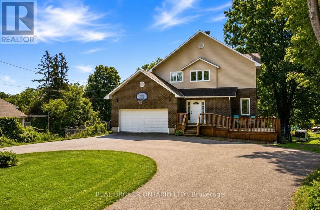 320 Clothier Street W, North Grenville