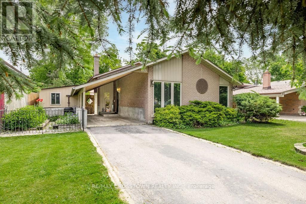 865 Krosno Boulevard, Pickering (bay Ridges)
