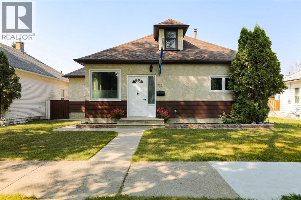 732 12b Street N, Lethbridge