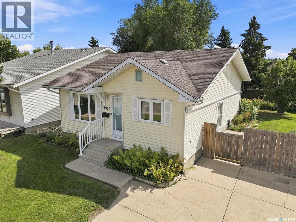 1202 Mccormack Road, Saskatoon