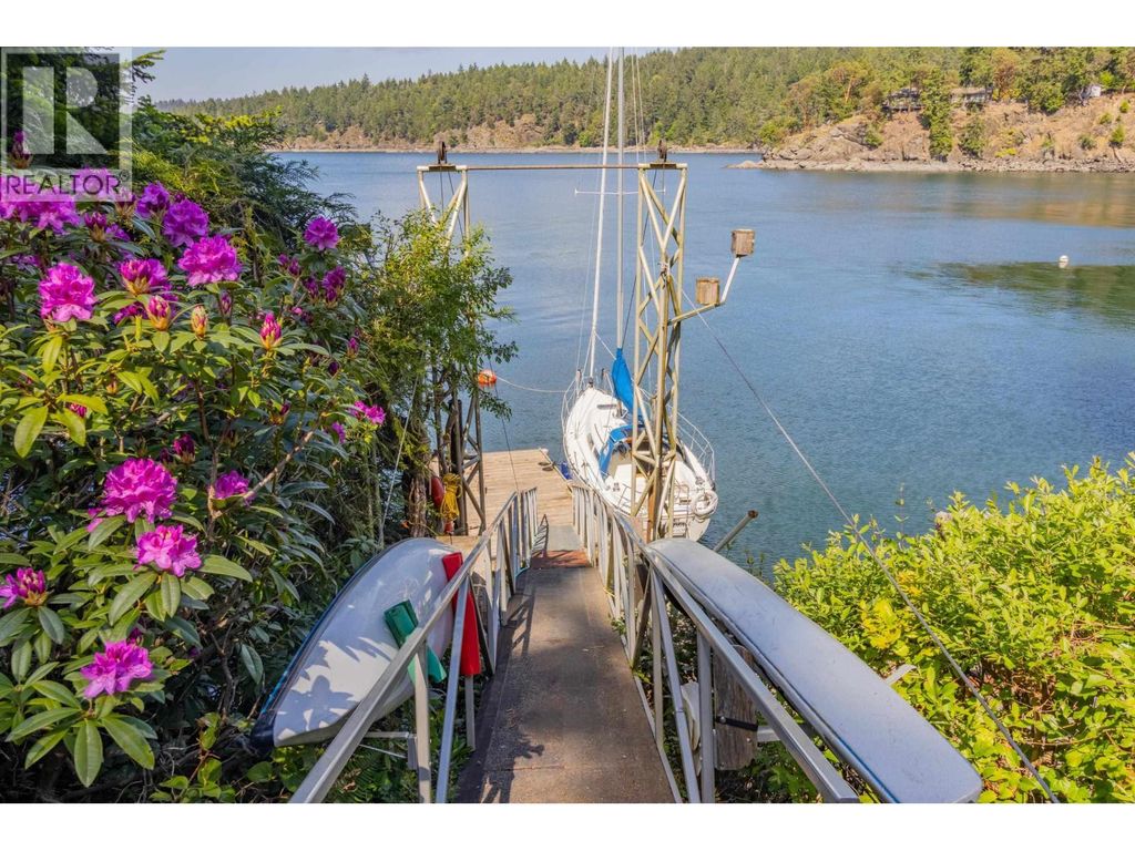 1602 Chart Drive, Pender Island