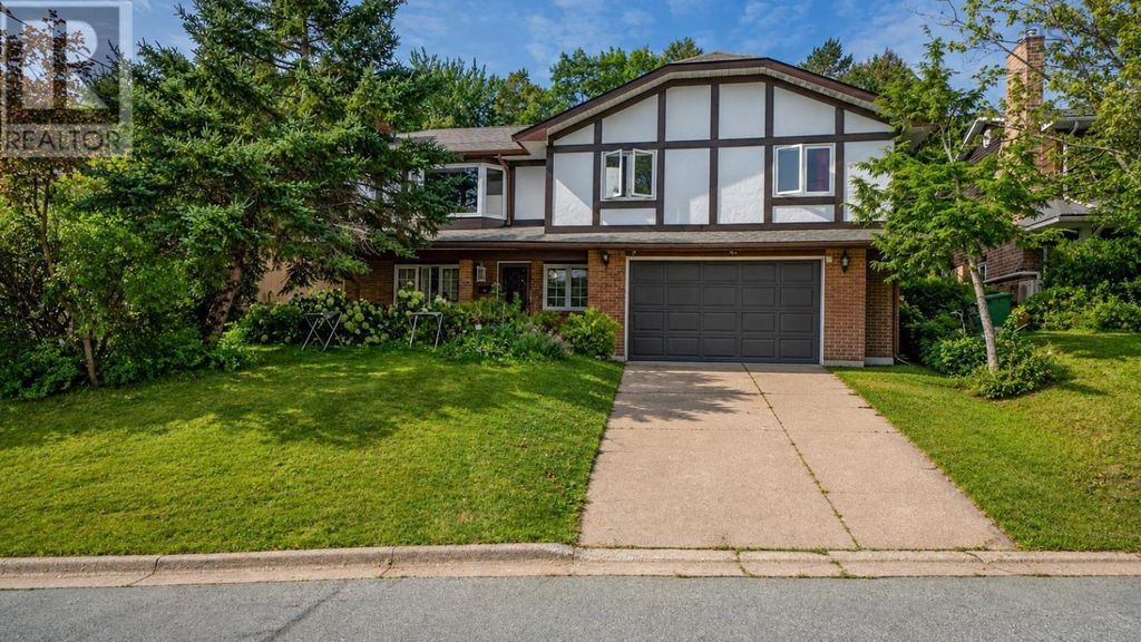 47 Forest Road, Dartmouth