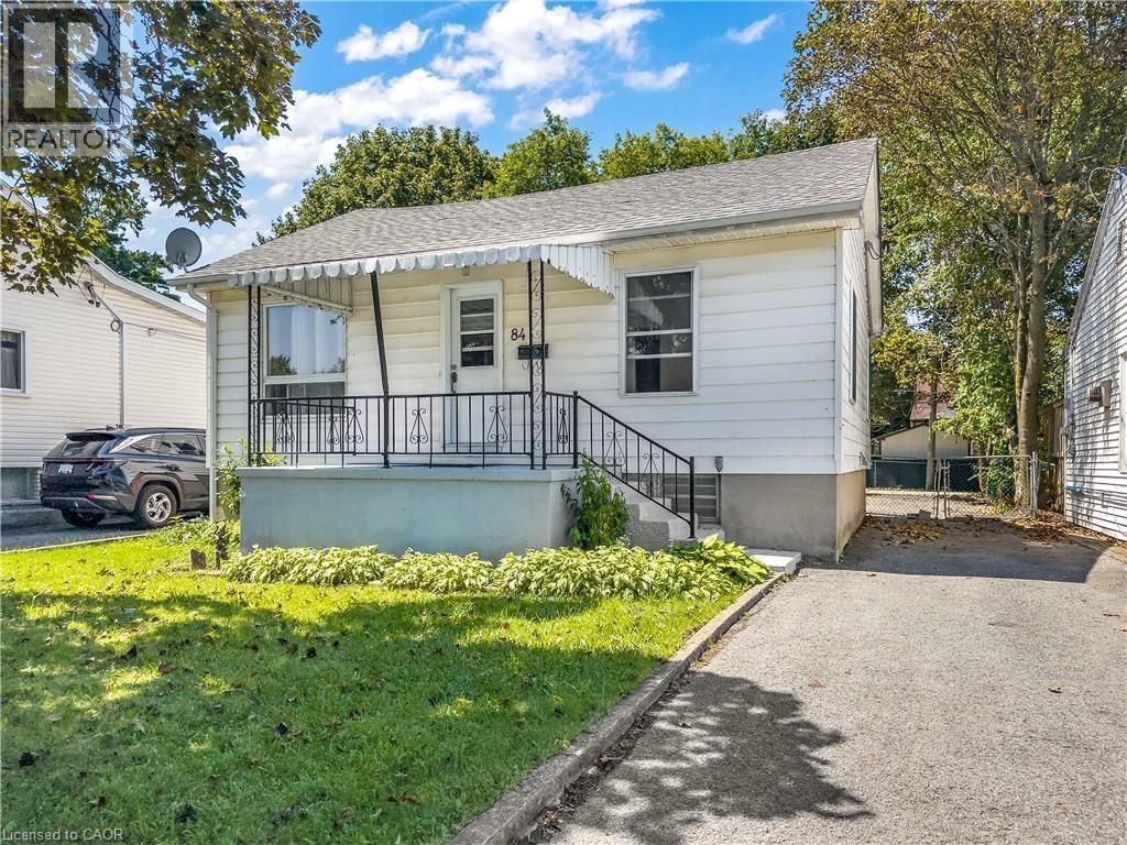 84 Carleton Street, Kingston