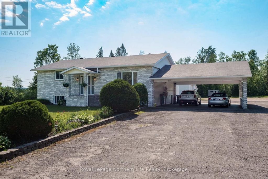 68 Chenier Road, Mattawa