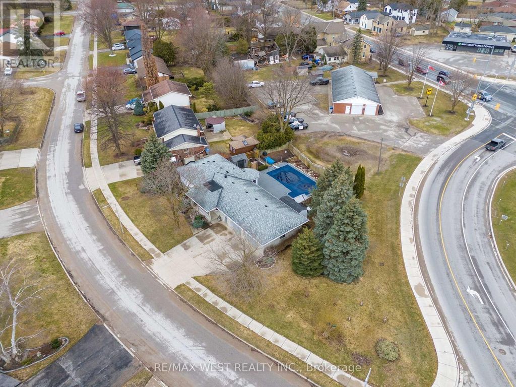 96 Langford Drive, Lucan Biddulph (lucan)
