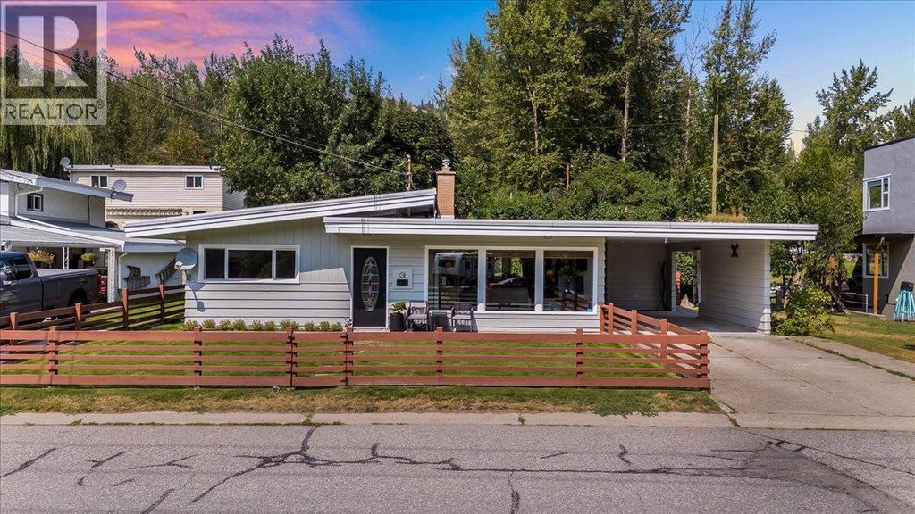 469 Forrest Drive, Trail
