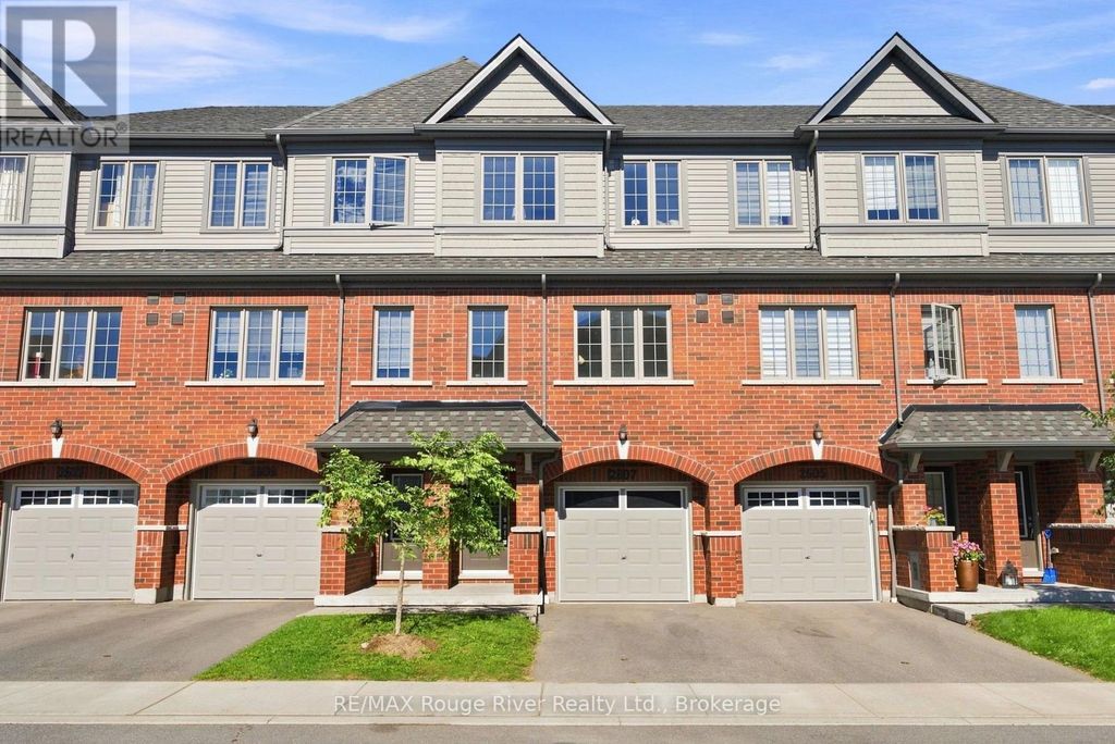 2607 Magdalen Path W, Oshawa (windfields)