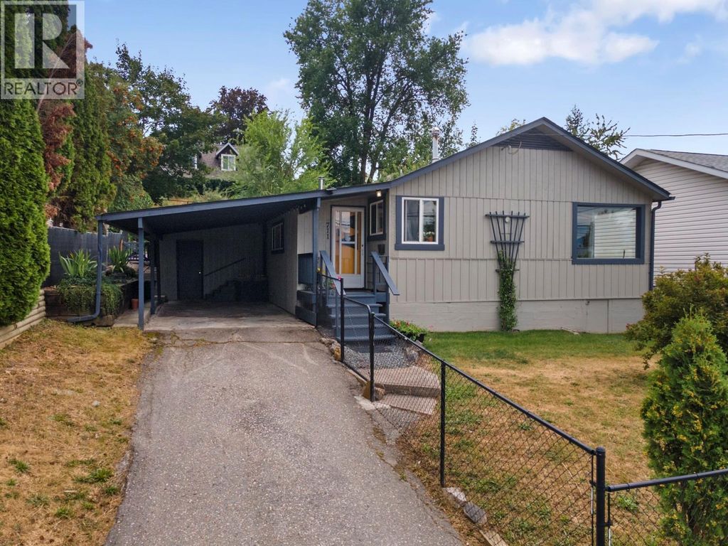 711 Ibbitson Street, Creston