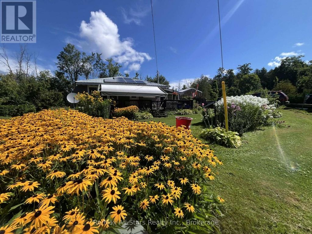 2 Alexander Avenue, Kawartha Lakes (fenelon)