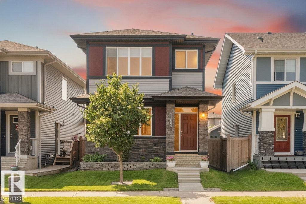 22107 88 Av Nw, Edmonton