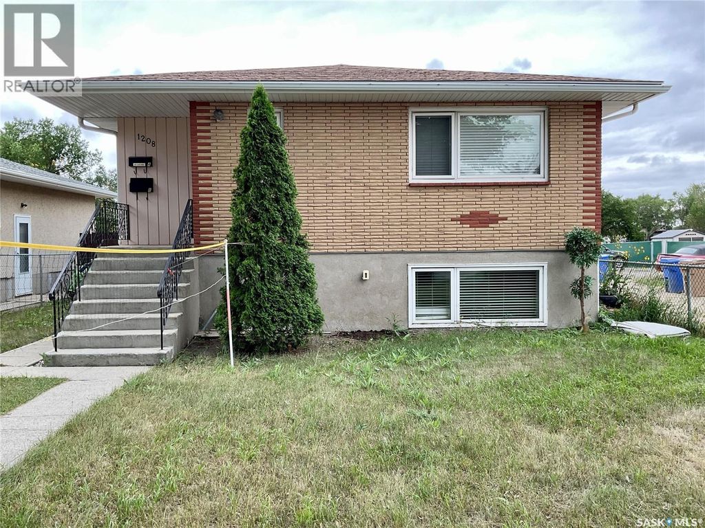 1208 Bond Street, Regina