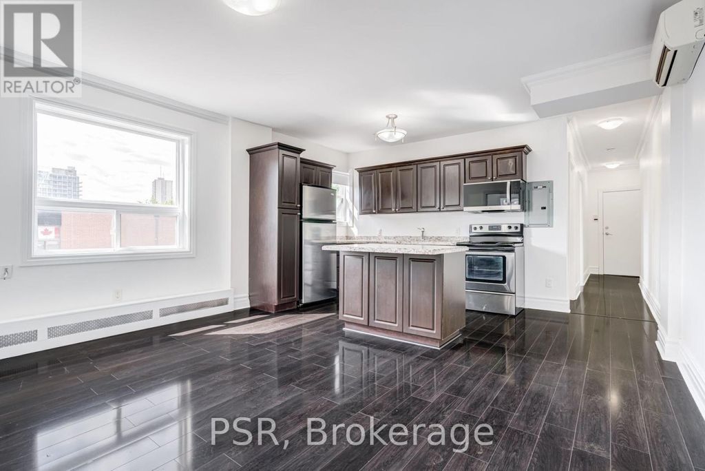 4 - 2 Craighurst Avenue, Toronto (lawrence Park North)