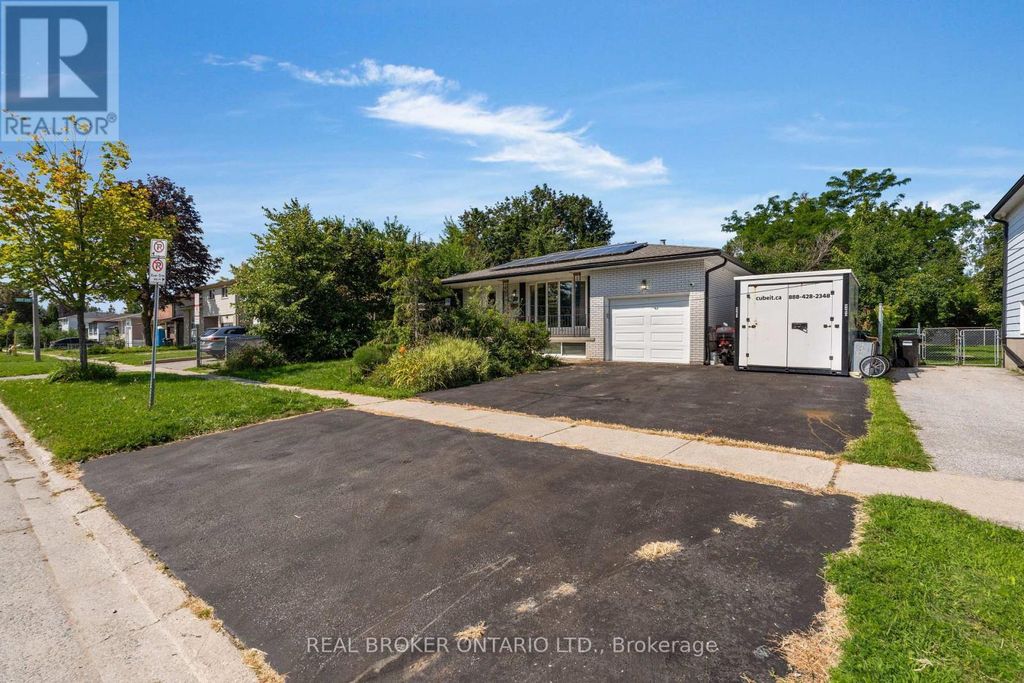 61 Bernick Drive, Barrie (grove East)