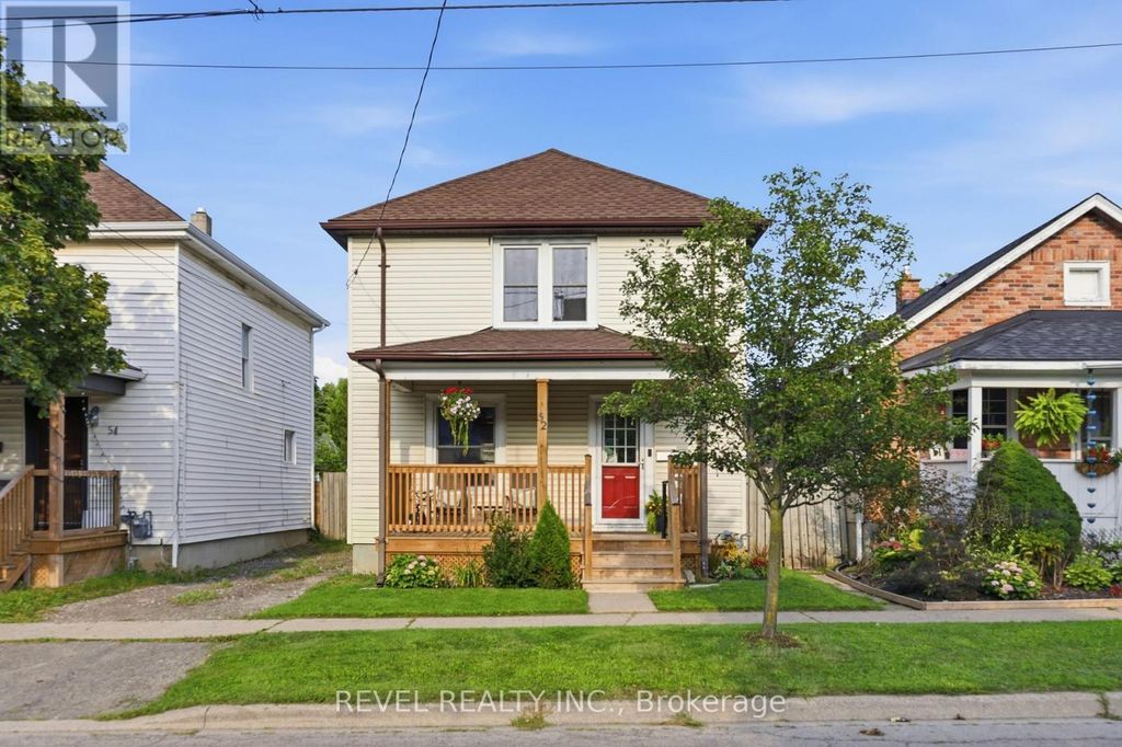 52 Berryman Avenue, St. Catharines (e. Chester)