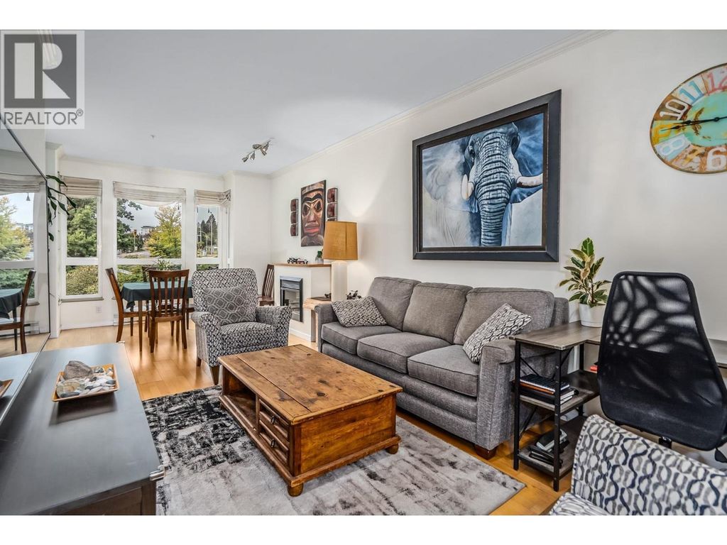 407 14 E Royal Avenue, New Westminster