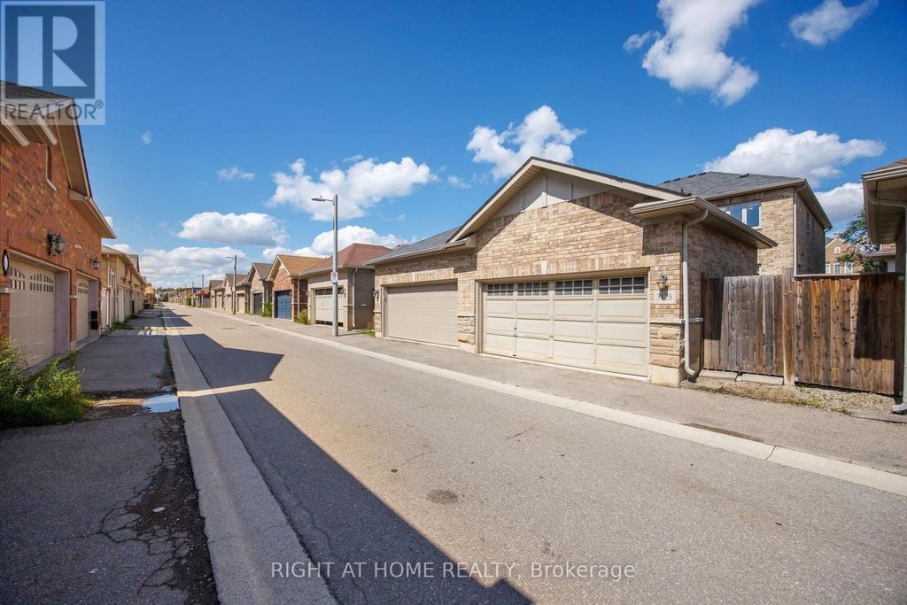 3128 Robert Brown Boulevard, Oakville (go Glenorchy)