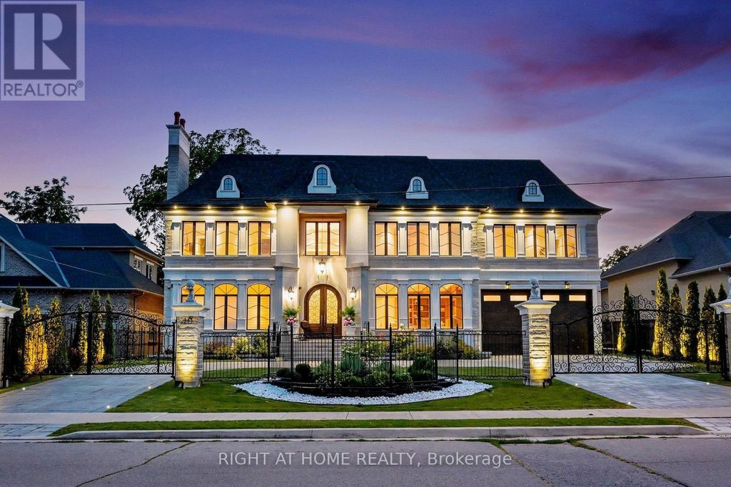 10 Yongeview Avenue, Richmond Hill (south Richvale)