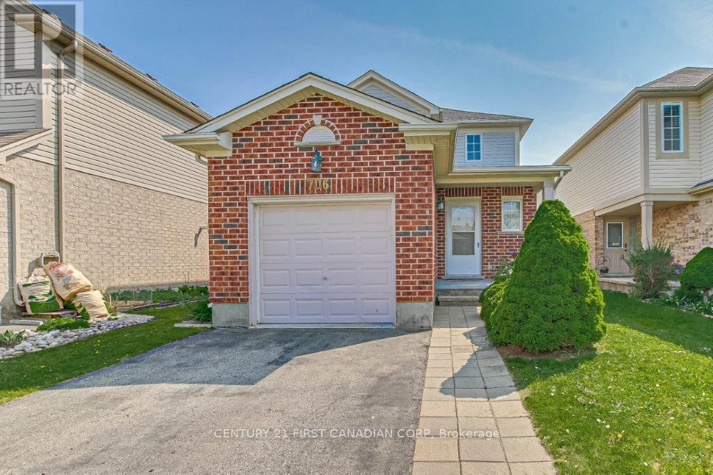 706 Hedgerow Place, London North (north C)