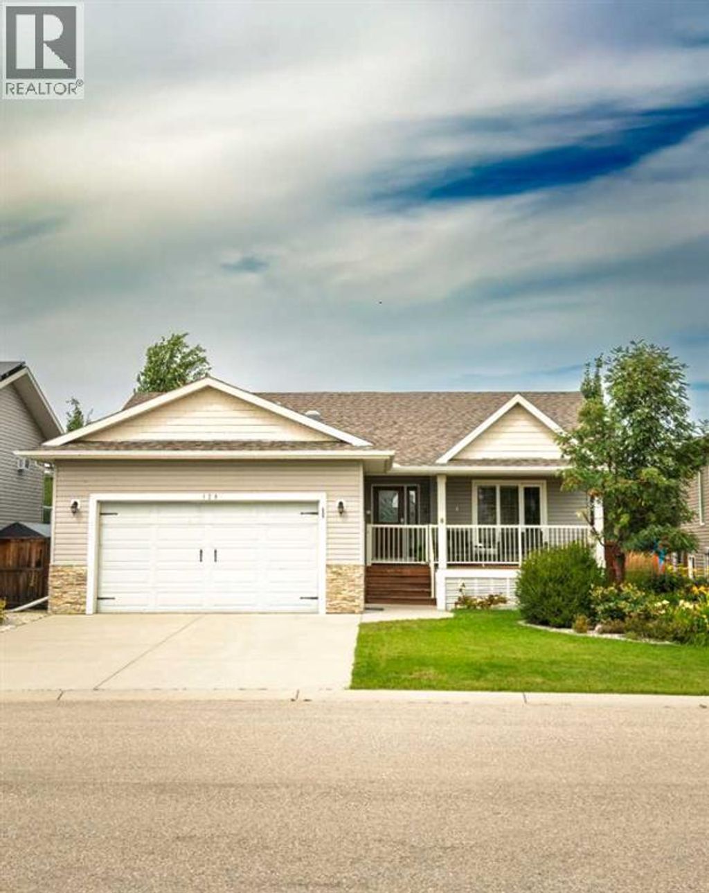 128 12 Ave Ne, Sundre